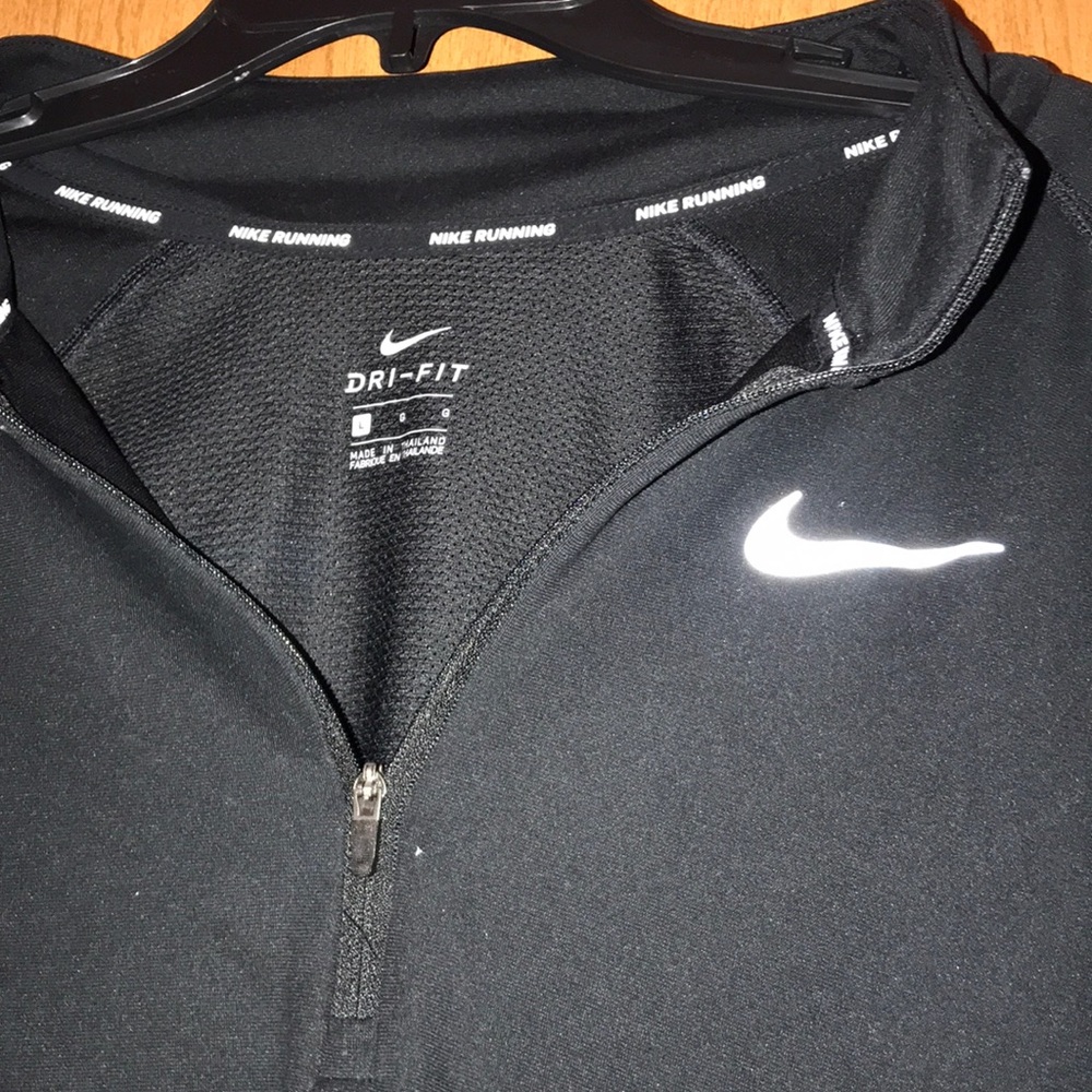 Nike pullover - Picture 3 of 3